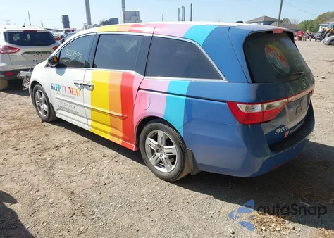 2013 Honda Odyssey Touring/Touring Elite from USA, damaged, VIN 5FNRL5H99DB051745